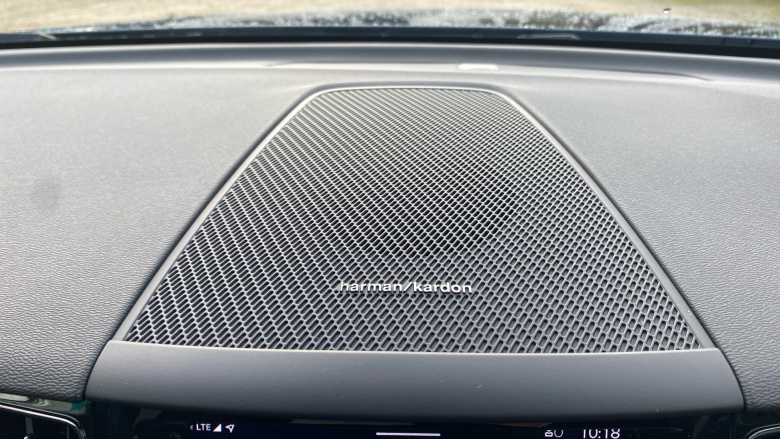 Volvo XC60 2.0 T6 [350] RC PHEV Plus Dark 5dr AWD Geartronic Estate